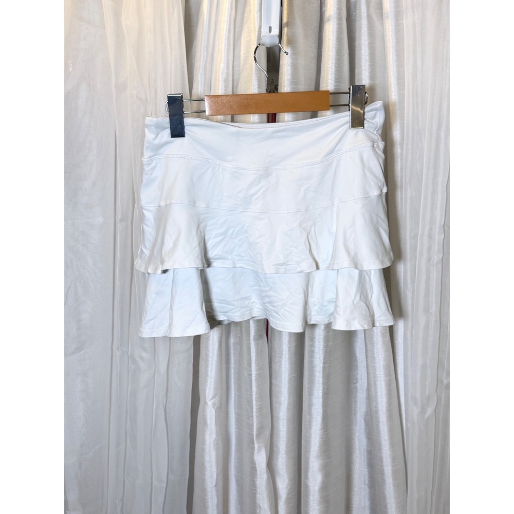 Lija Tennis Skort Womens Small White Ruffle Tiered Athletic Golf Skirt